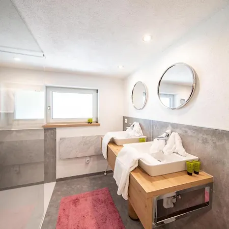 Holiday home Valtelas